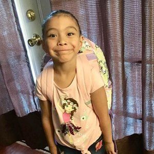 Meet your Posher, Ana